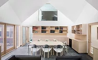 Case-Room-05.jpg Case Room