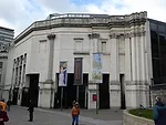 Robert Venturi Obi