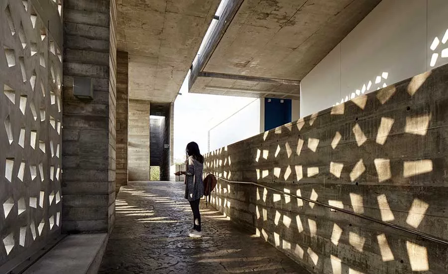 Mies Crown Hall Prize