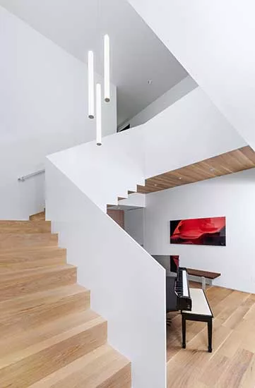 Split Box House