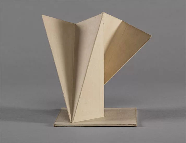 Review: The Bauhaus and Harvard