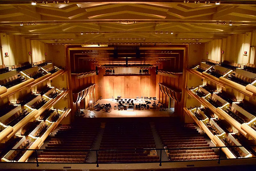Geffen Hall