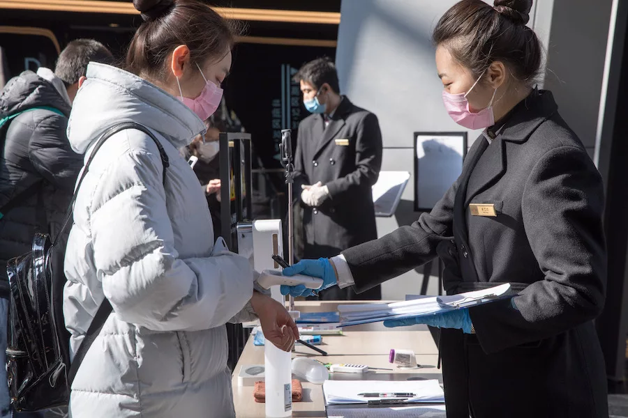 Leeza SOHO reopens after sanitation
