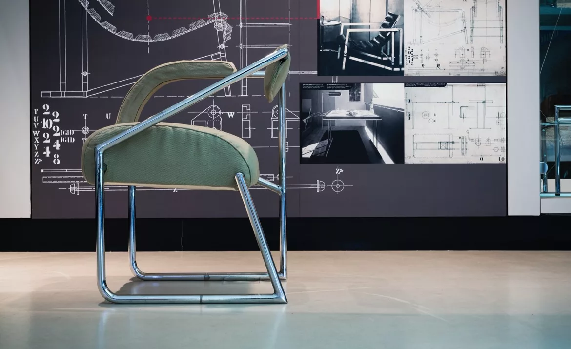 Eileen Gray chair
