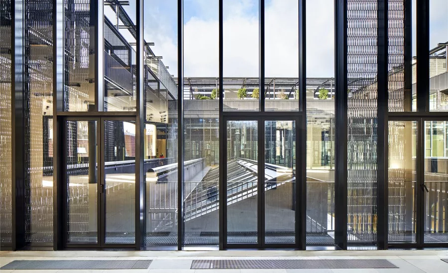 La Poste-Paris