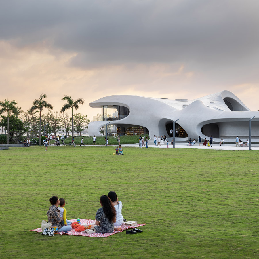 MAD Architects’ Cloudscape of Haikou Opens in China.