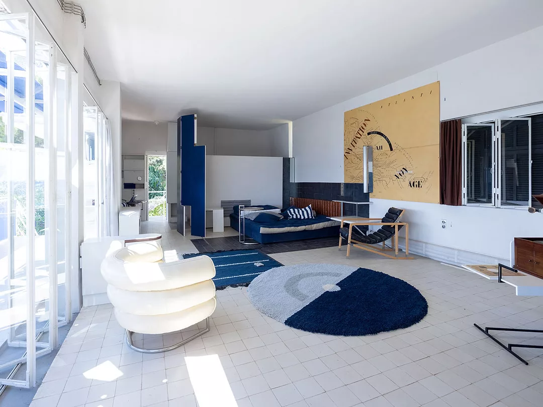 Eileen_Gray_Iwan_NEW_archrecord_1170_ss_2.jpg