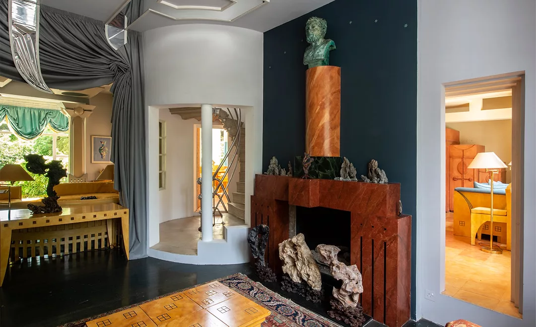 The_Cosmic_House_Sue_Barr_archrecord_1170_ss_3.jpg
