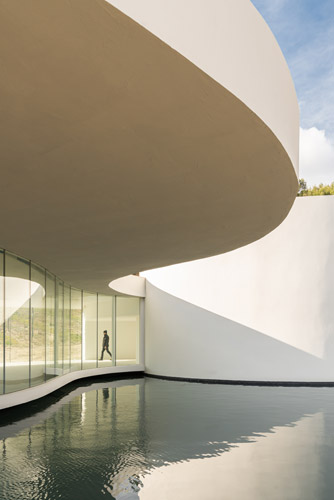 Oscar Niemeyer pavilion.