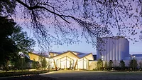 AMFA-Studio-Gang-1.jpg Park entrance to the newly renovated Arkansas Museum of Fine Arts by Studio Gang and SCAPE