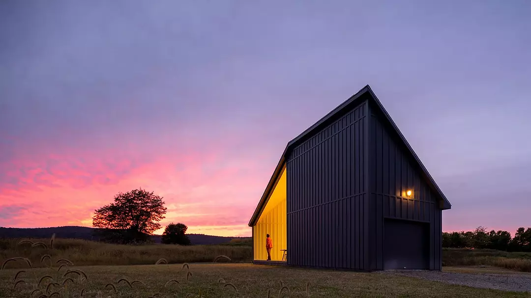 Oblong House exterior