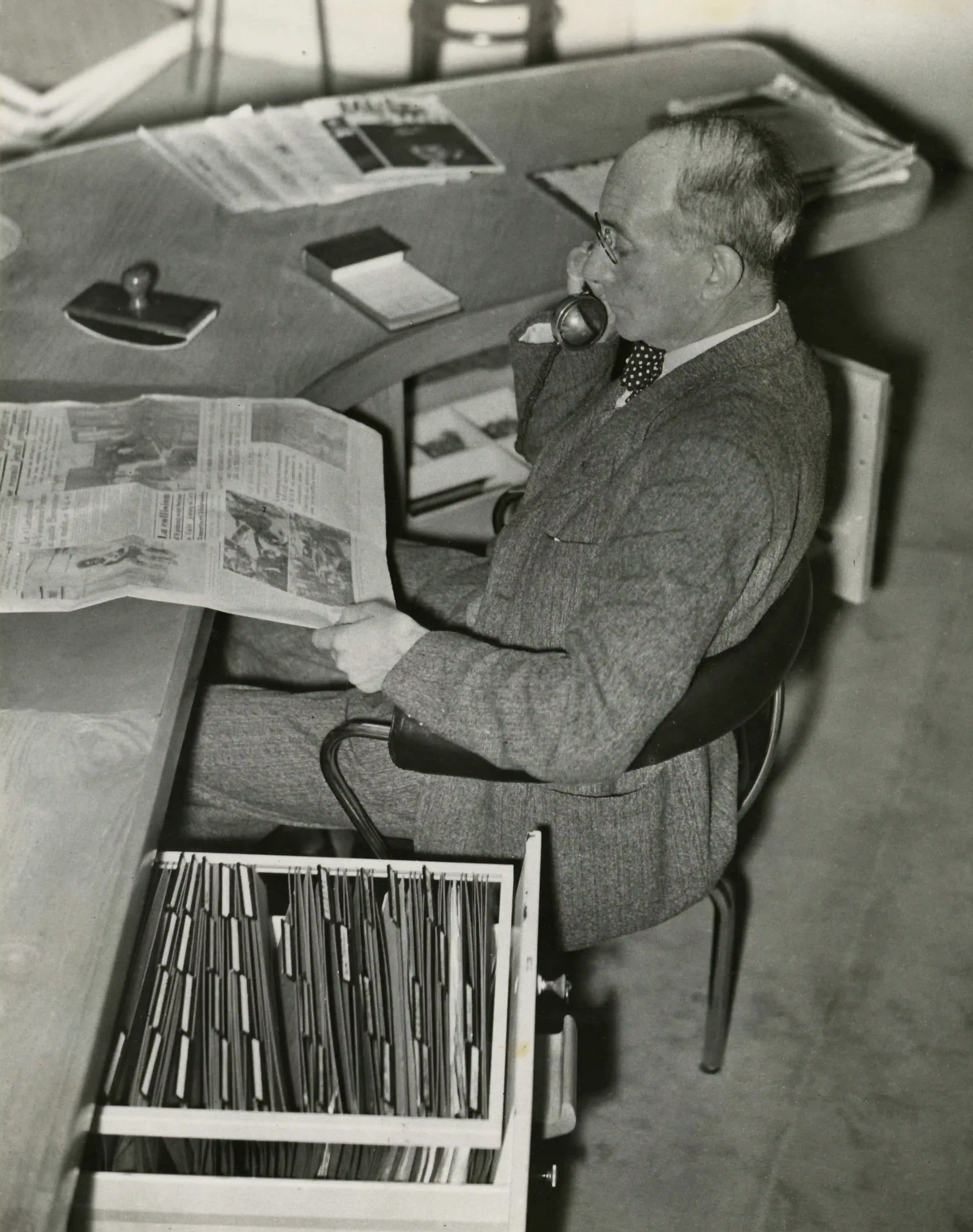 Bureau Boomerang Desk 1938.