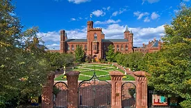 Smithsonian-Castle-1.jpg