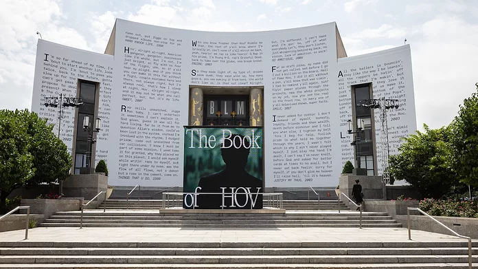 Book-of-Hov-opening_-