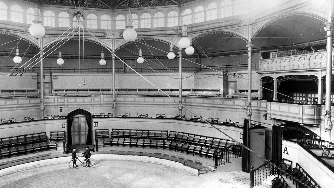 historic photo of a 12-sided auditorium