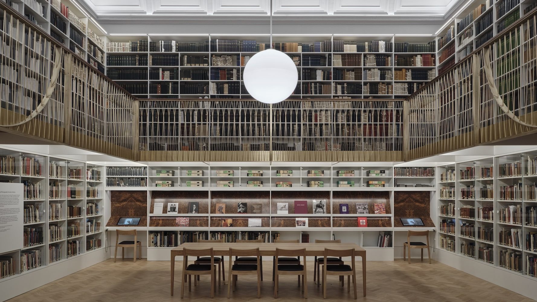 Gibson Thornley Architects - V&A Photography Centre - Photography and the Book - Gallery 98 © Thomas Adank_6-min.jpg