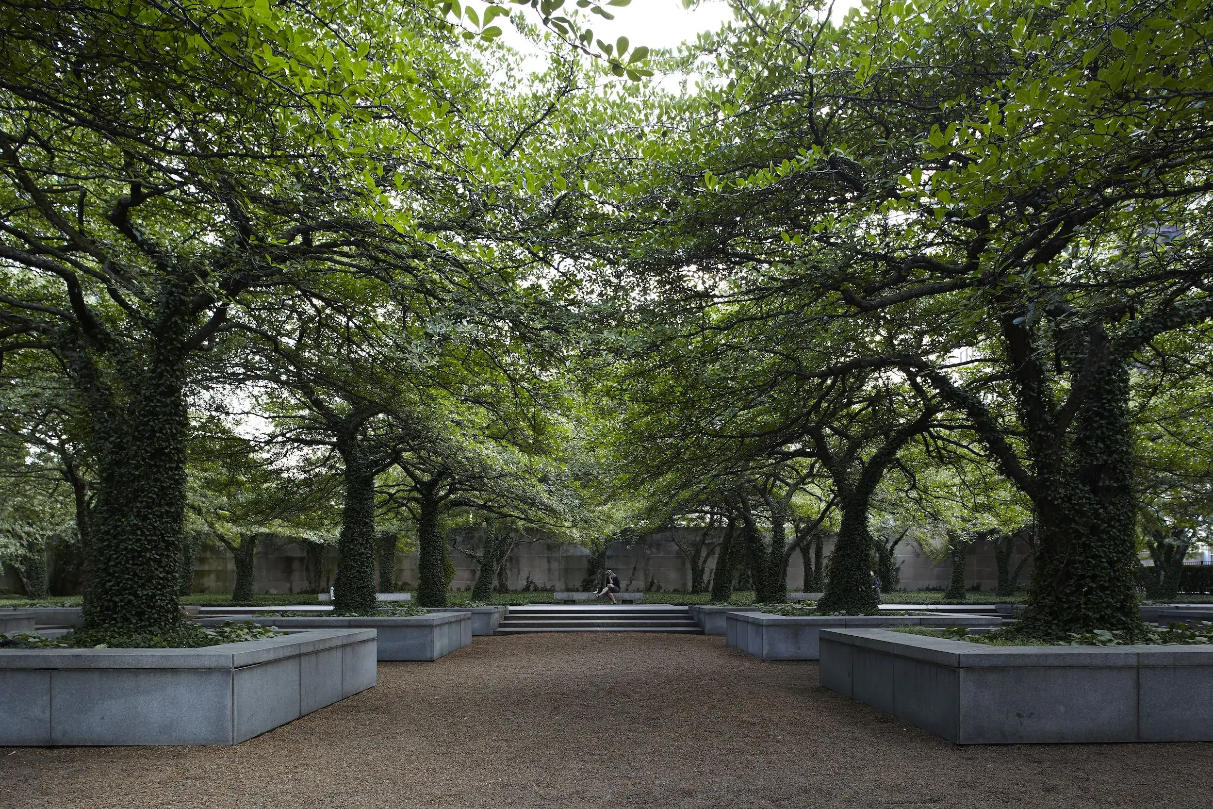 Art Institute of Chicago South Garden.