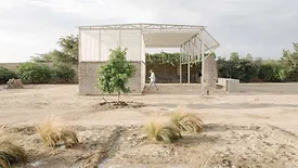 A Greenhouse for Plants and Humans by salazarsequeromedina