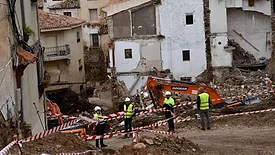 Officials survey flooding damage in Spain
