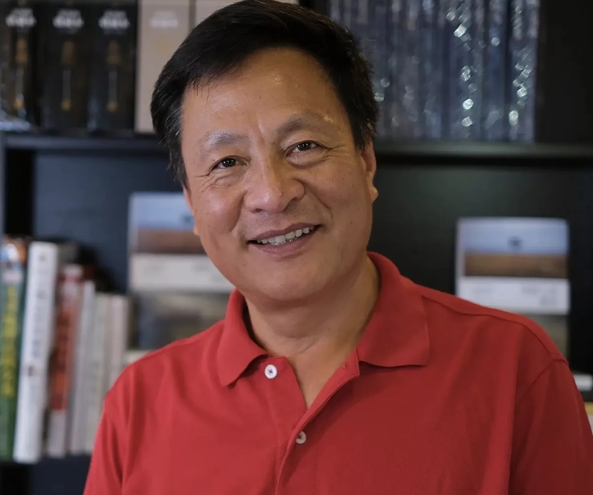 Kongjian Yu