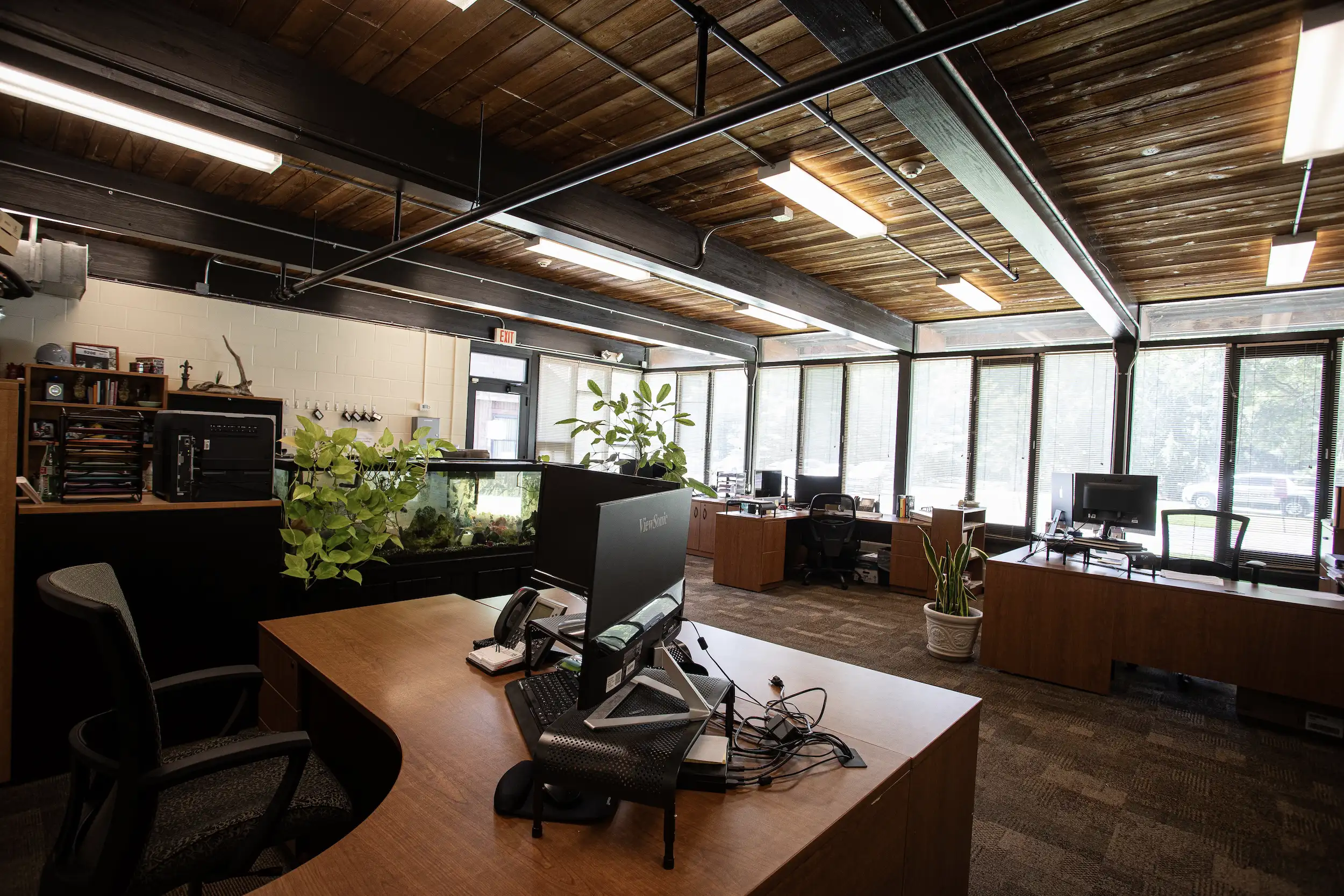 2500 New Hackensack Building