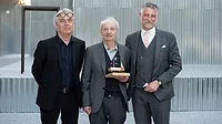 008001premioitalianoarchitetturapremioallacarrierastefanoboeri-pierluiginicolin-alessandrogiuli-2048x1367.jpg