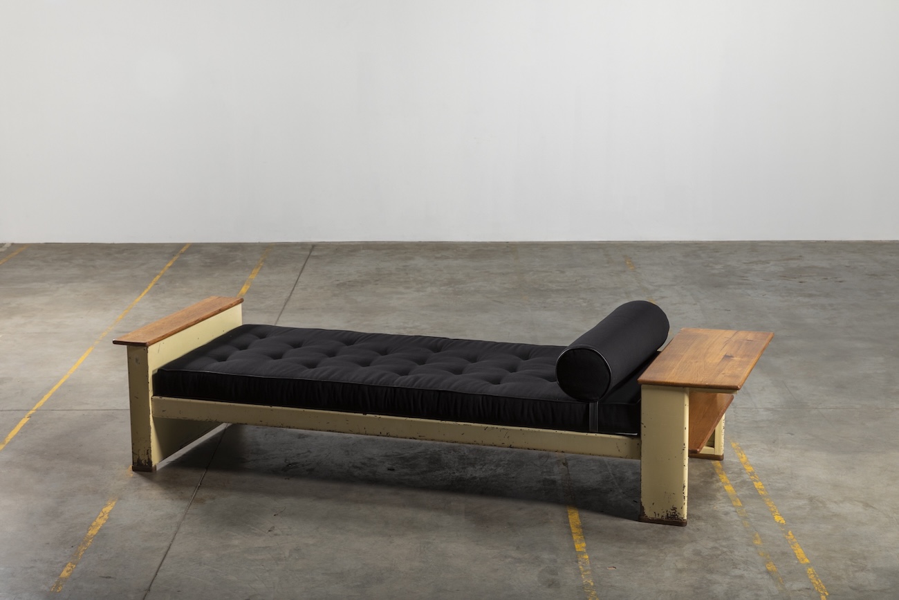 Jean Prouvé Cité bed