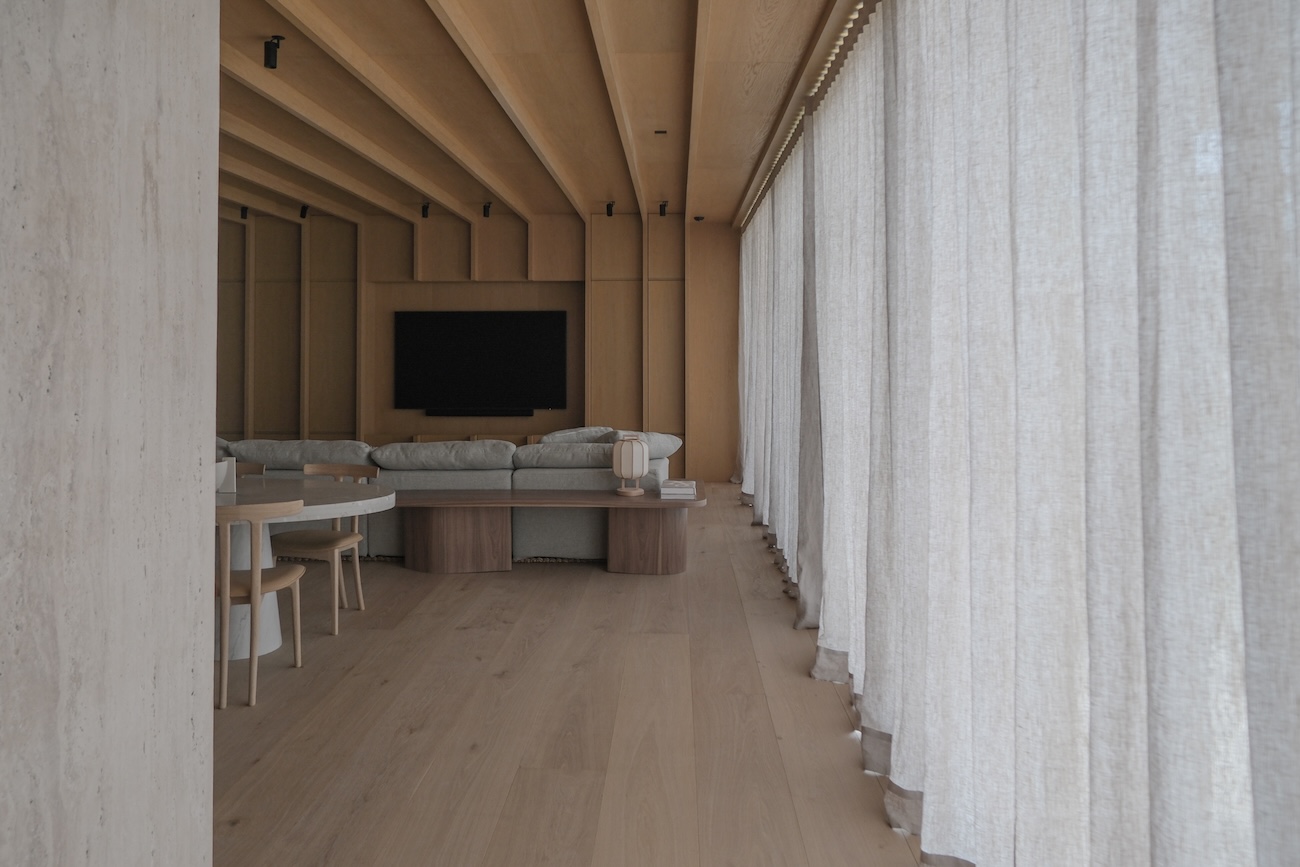 K Apartment