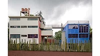 Casa Estudio Diego Rivera y Frida Kahlo (Diego Rivera and Frida Kahlo House and Studio), Mexico City, Mexico, designed by Juan O'Gorman, 1931–32. Photograph by Leonardo Finotti, 2014. © Leonardo Finotti