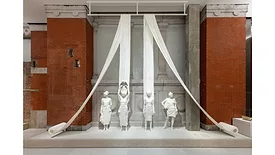 Costume Gallery lead