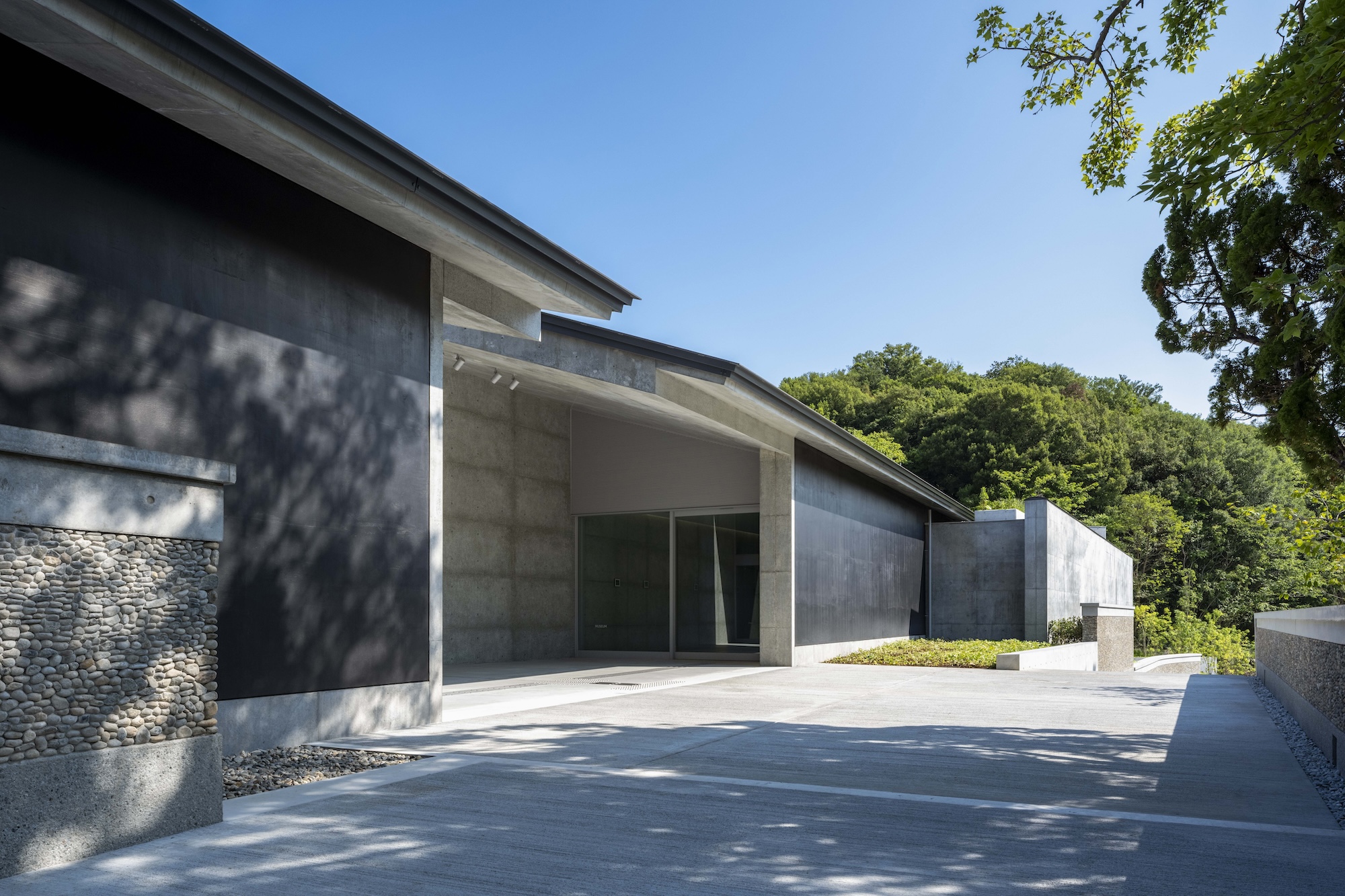 Naoshima New Museum of Art