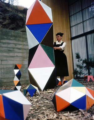 Early prototype of The Toy, made of cardboard triangles. 